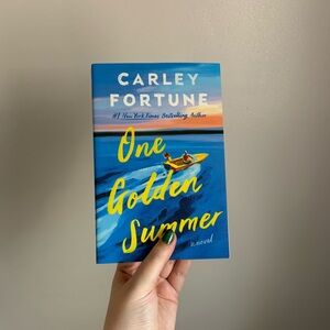 Carley Fortune "One Golden Summer" - Paperback